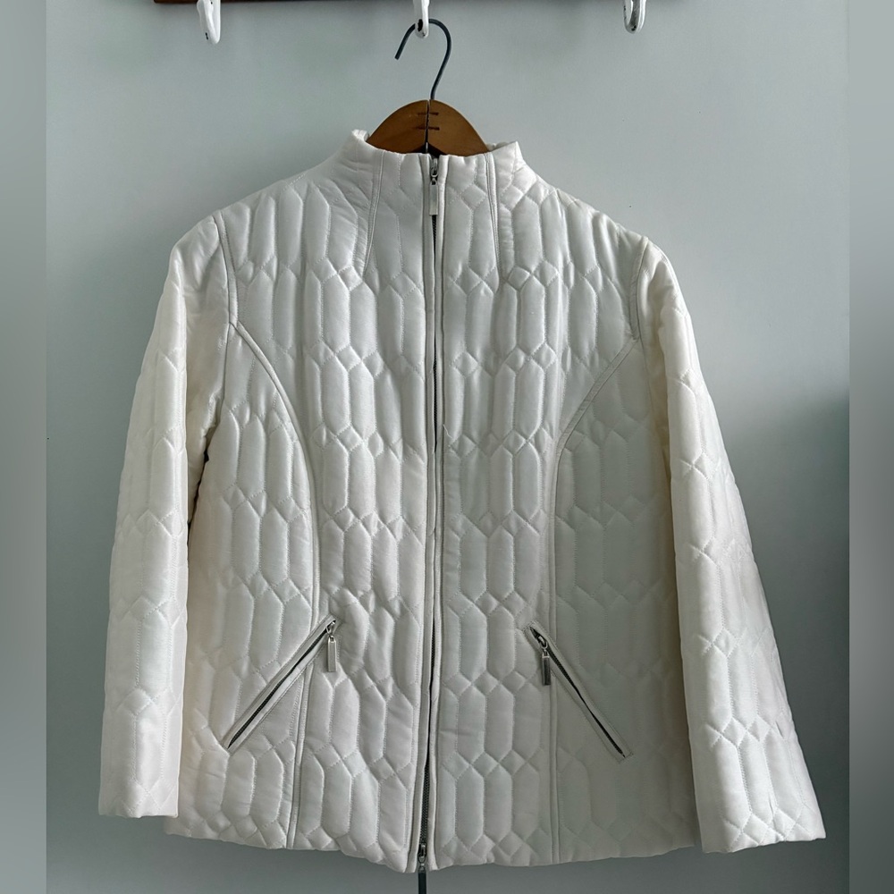 Women’s Ivory 100% Silk Quilted Zip-Front Jacket US S EUC
